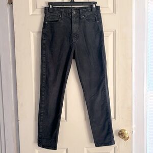 American Eagle corduroy mom jean. Black. Women’s 2 Short